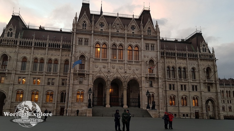 hungary-parliament-budapest