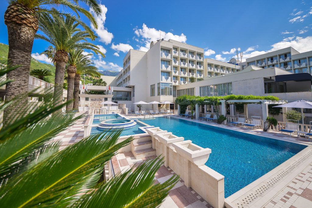 Струва ли си престоят в хотел Медитеран в Будва