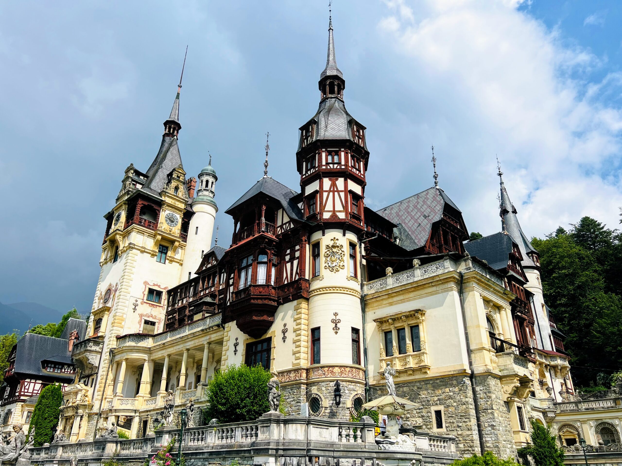 Дворецът Пелеш - румънският Версай
