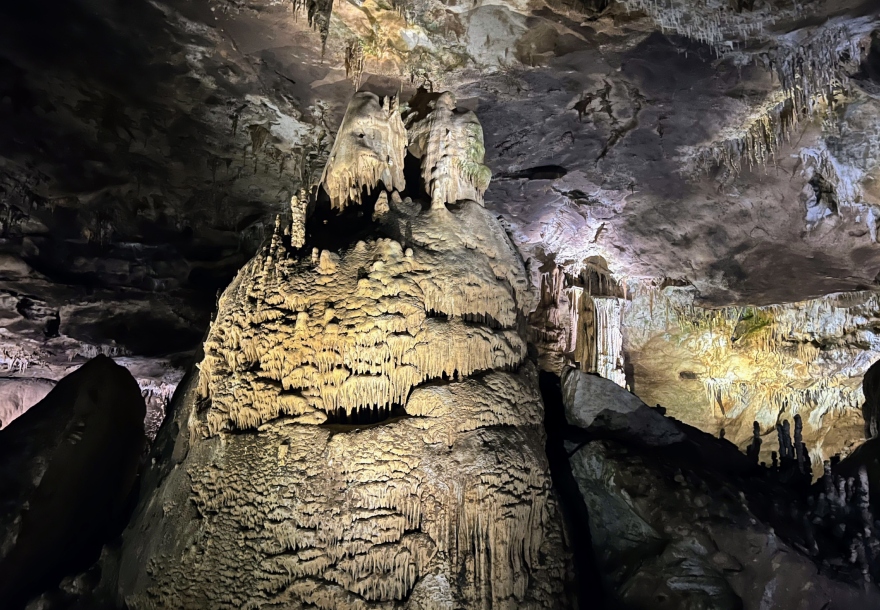 грузия пещера